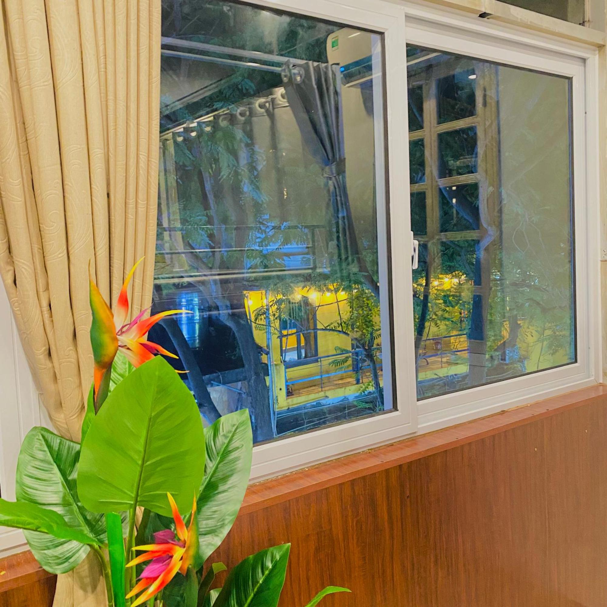 Hanoi Vibes Hostel Экстерьер фото